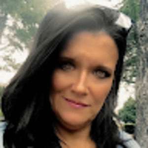 Meet your Posher, Deanna